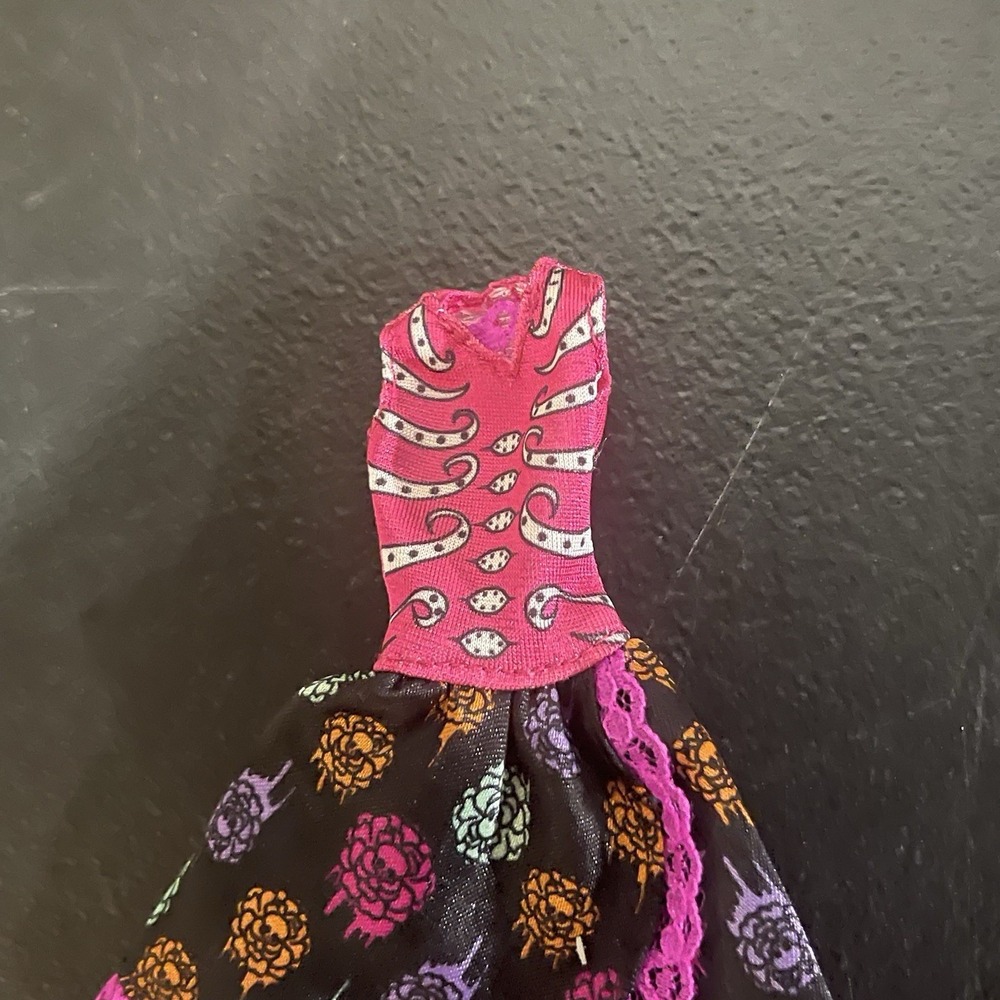 Monster High Art Class Skelita Calaveras Doll Dress - Picture 2 of 5